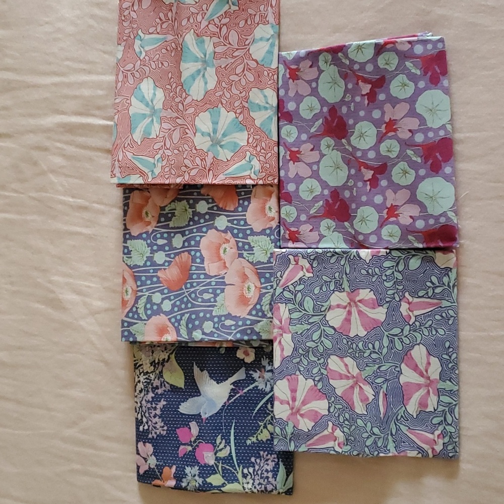 NWOT Tilda Fabric- 5 Fat Quarters